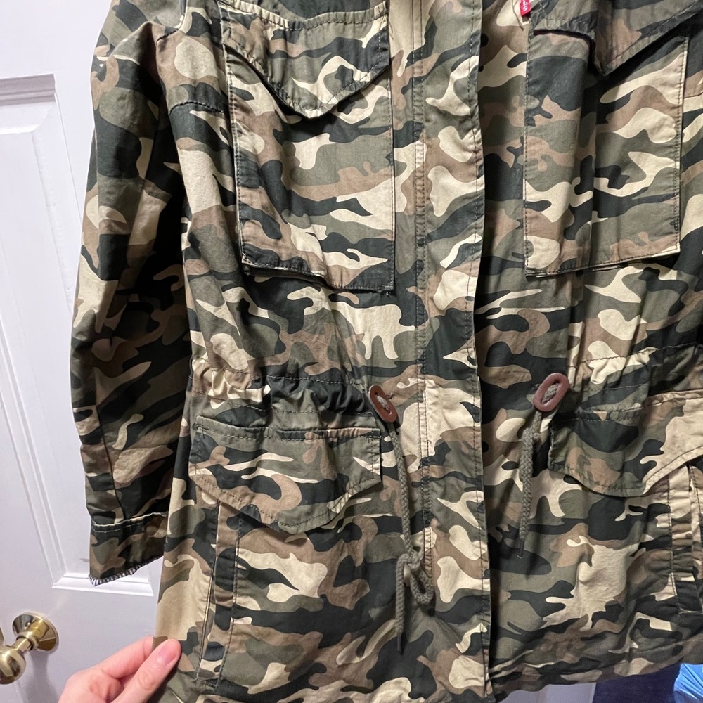 Levi Lightweight Waterproof Jacket - image 6